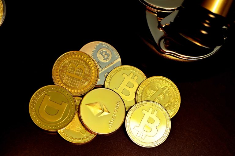 3 Coins, die in Zukunft den Bitcoin ablösen können – Wer gewinnt?
