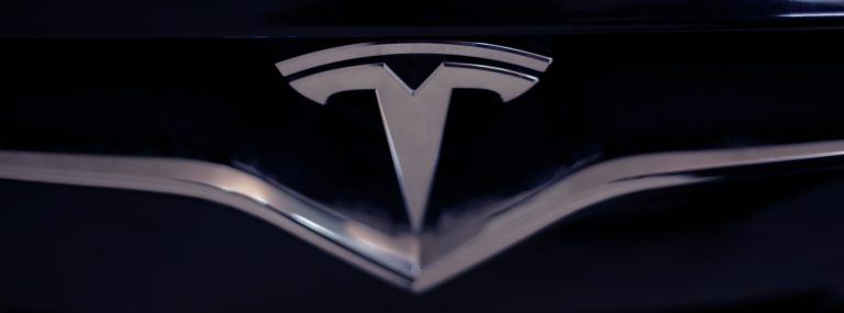 Tesla Kurs Prognose Tesla Logo