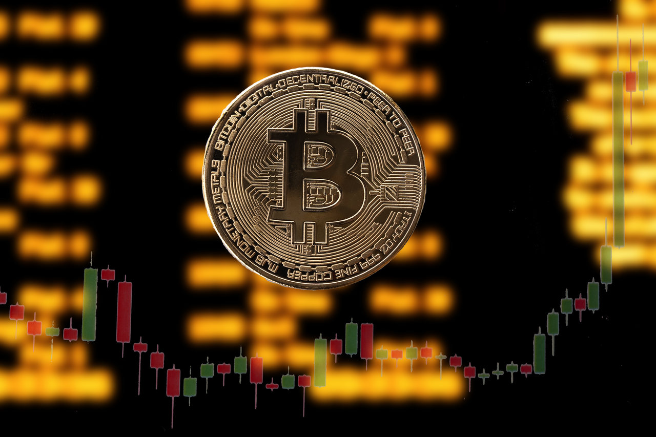 FED erhöht Leitzinsen – Bitcoin Kurs reagiert negativ