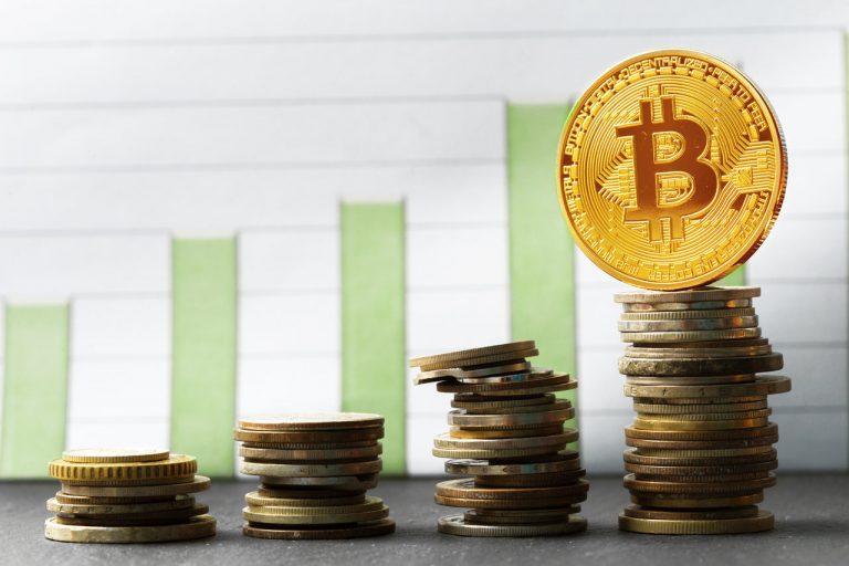 Wie kann ich monatlich 100 Euro in den Bitcoin und andere Kryptowährungen investieren?