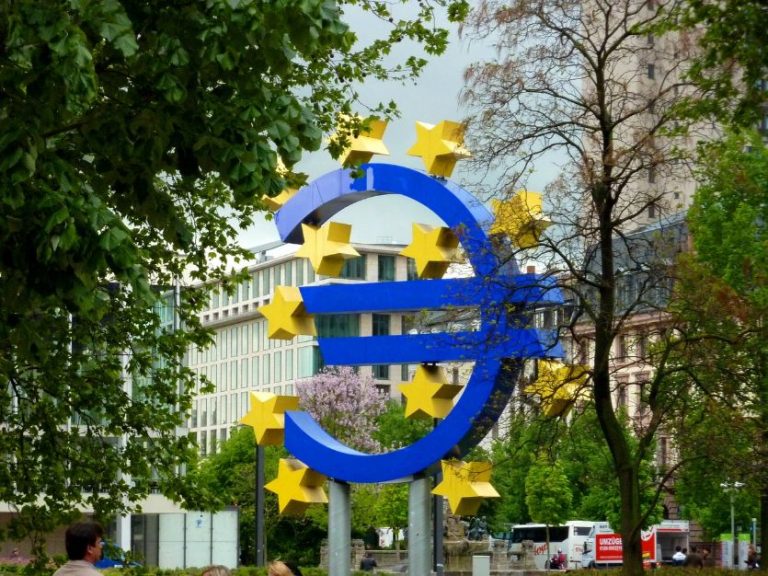 Neues Gesetz in Deutschland erlaubt Banken Verkauf von Kryptowährung