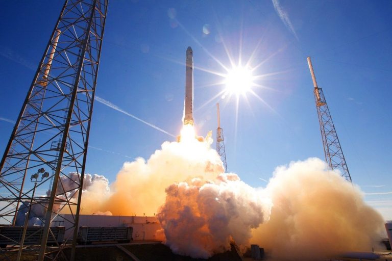 SpaceX- Aktien kaufen: So geht’s