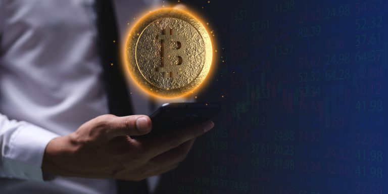 Bitcoin Kurs explodiert auf fast 27.000 Dollar
