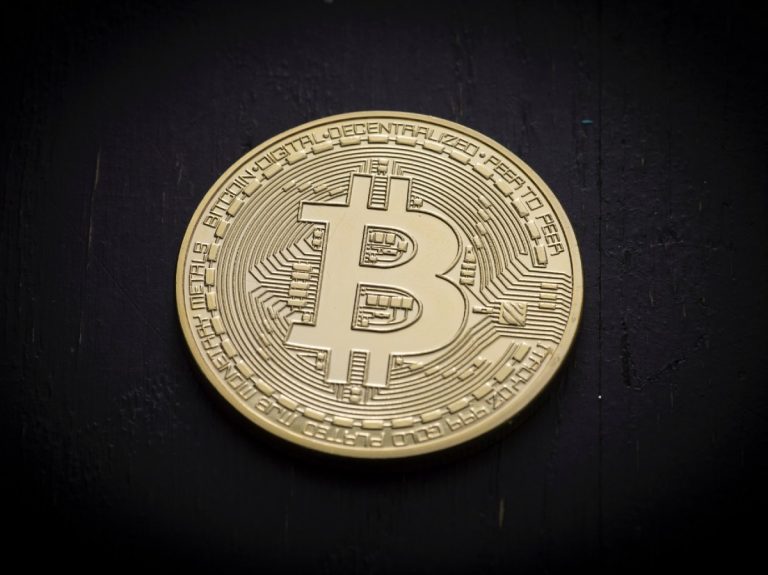 Bitcoin Price Prediction – Why is BTC stuck around USD 35,000?