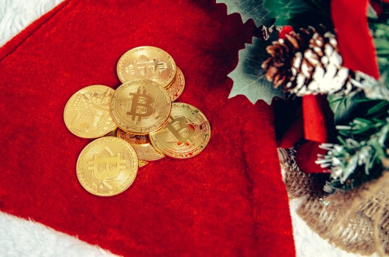 How did Cryptos Perform on Christmas Eve in 2022?