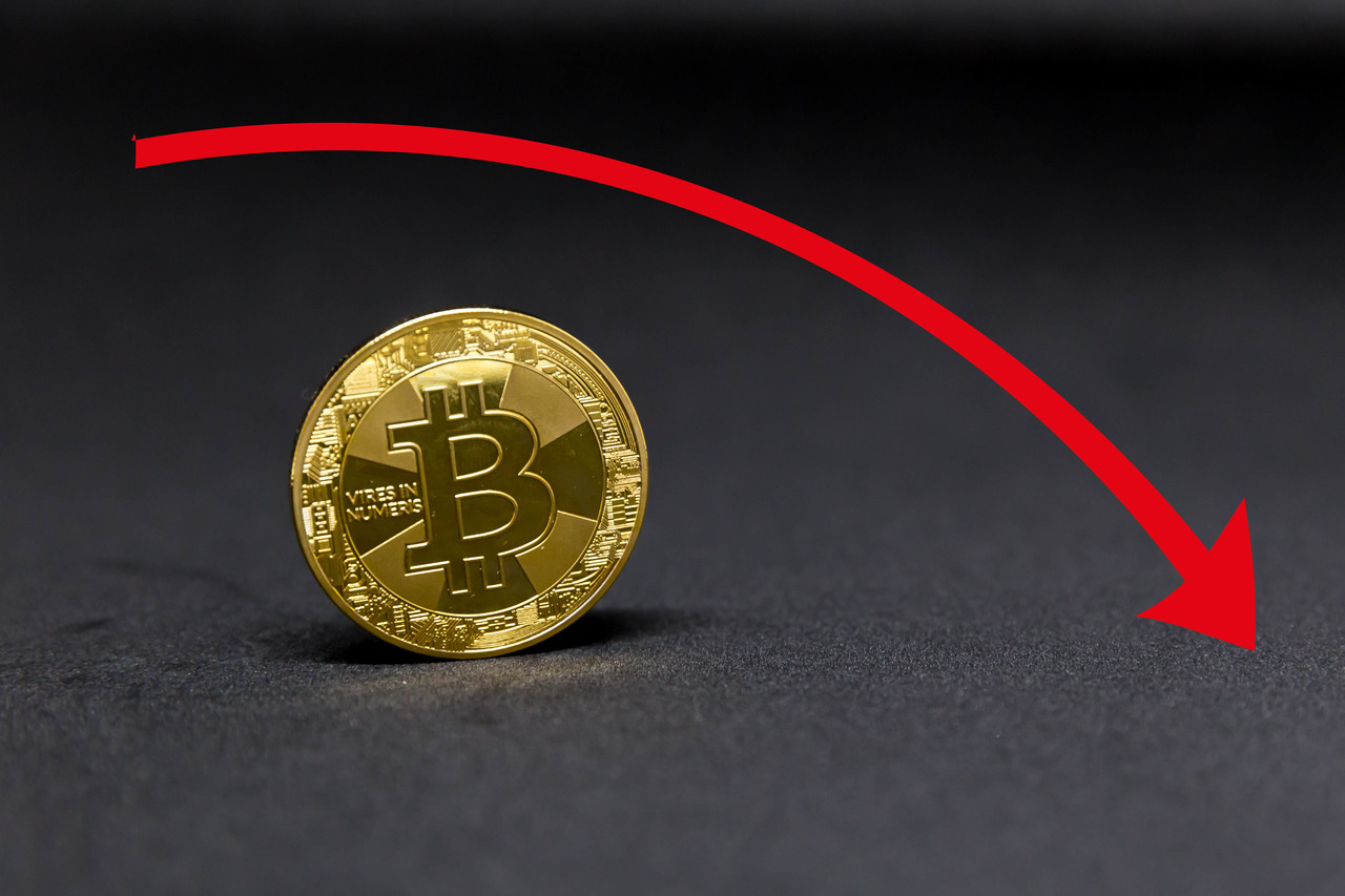 why did bitcoin crash