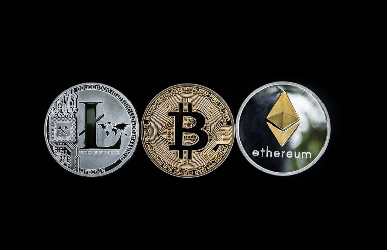 Top 4 Cryptos to BUY before 2030 – Think Long Term!