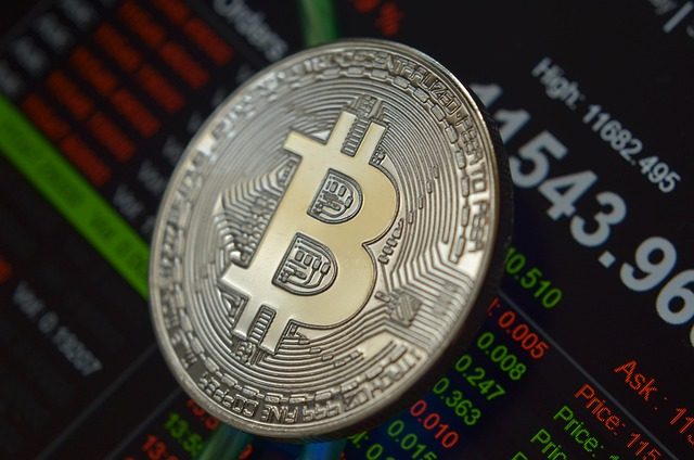 Bitcoin vuelve a caer por debajo de $ 27,000: ¿se CONFIRMA el Chocar?